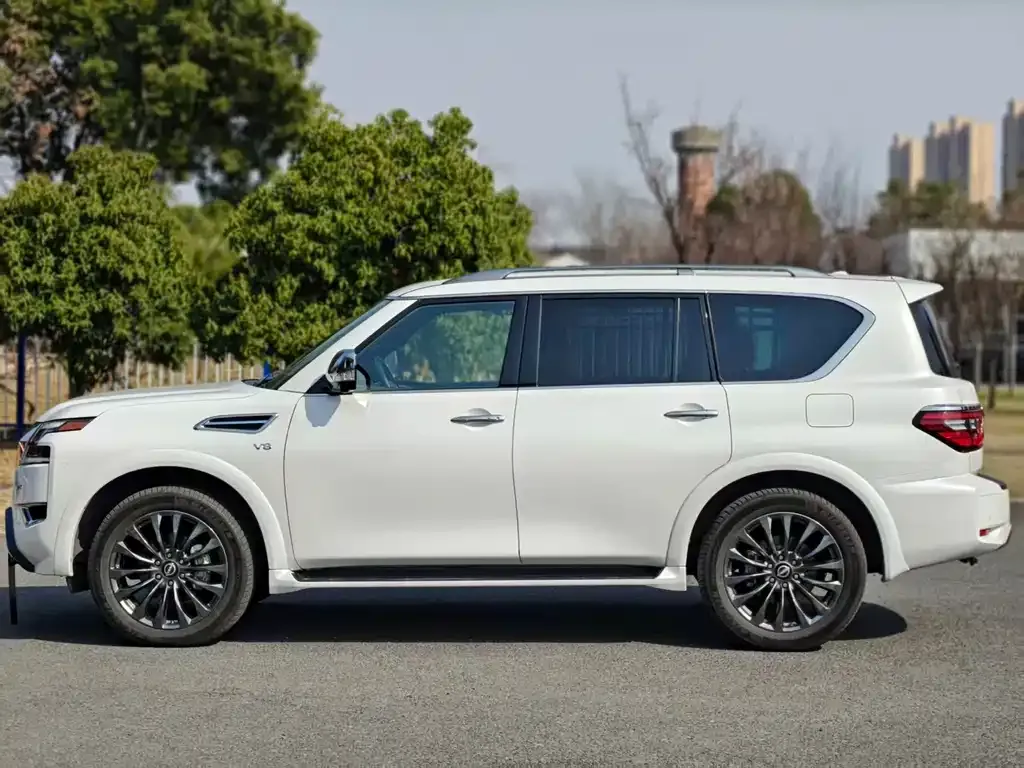 Nissan Patrol 2024 из CN, фото 8