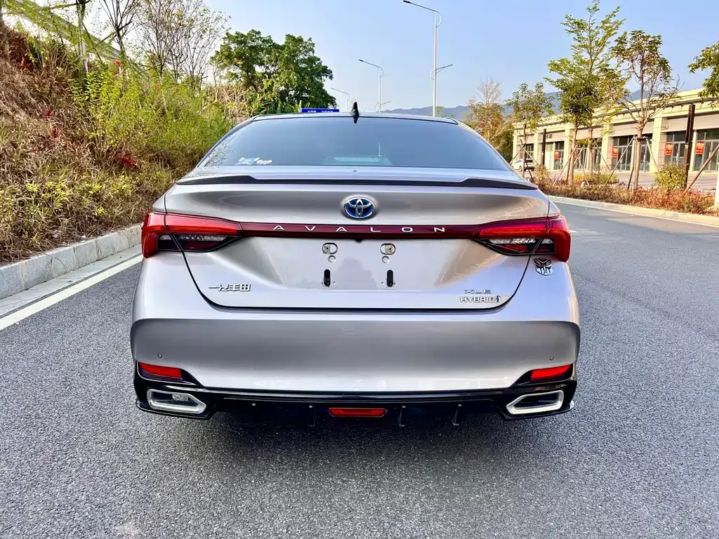 Toyota Avalon 2022 из CN, фото 3