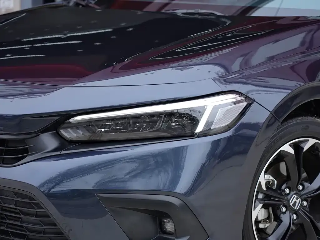 Honda Civic — фото 9