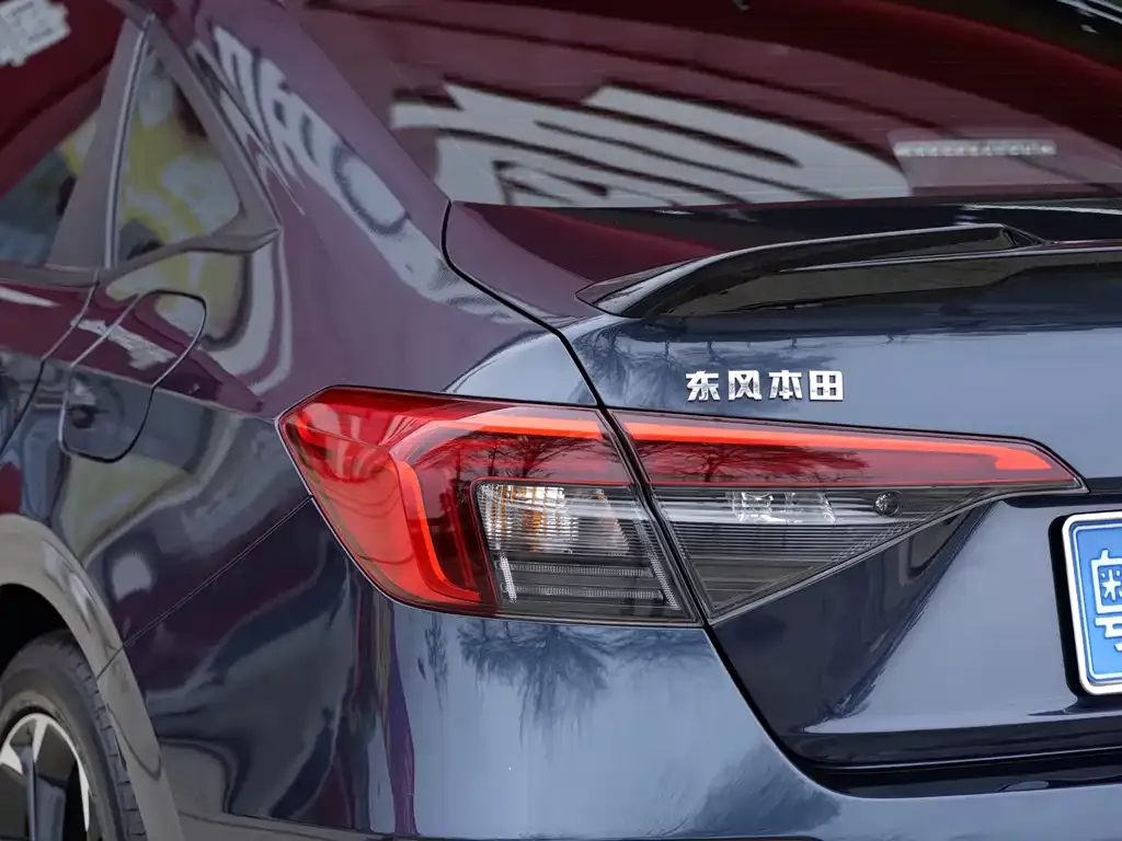 Honda Civic — фото 4