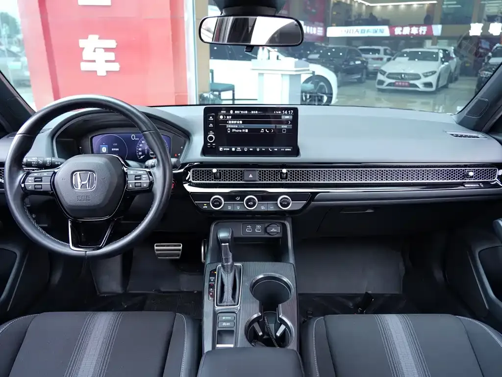 Honda Civic — фото 7