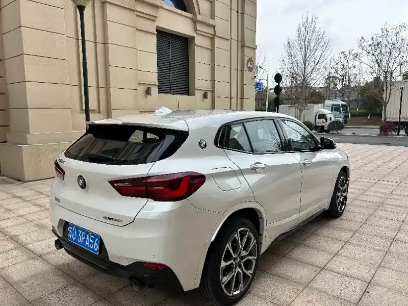 BMW X2 — фото 8
