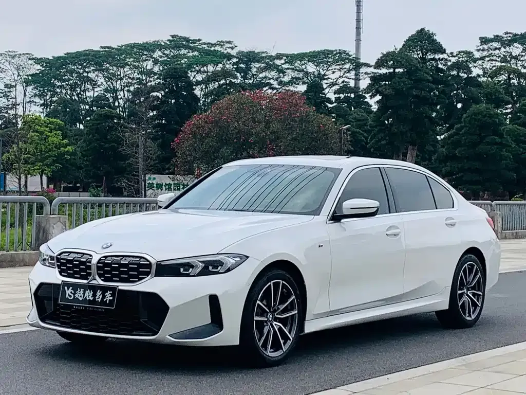 BMW 3 Series — фото 1