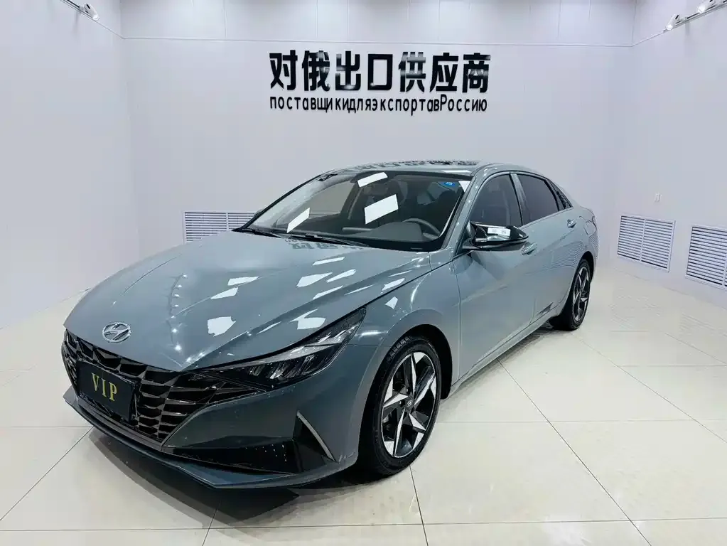 Hyundai Elantra 2023 из CN, фото 1