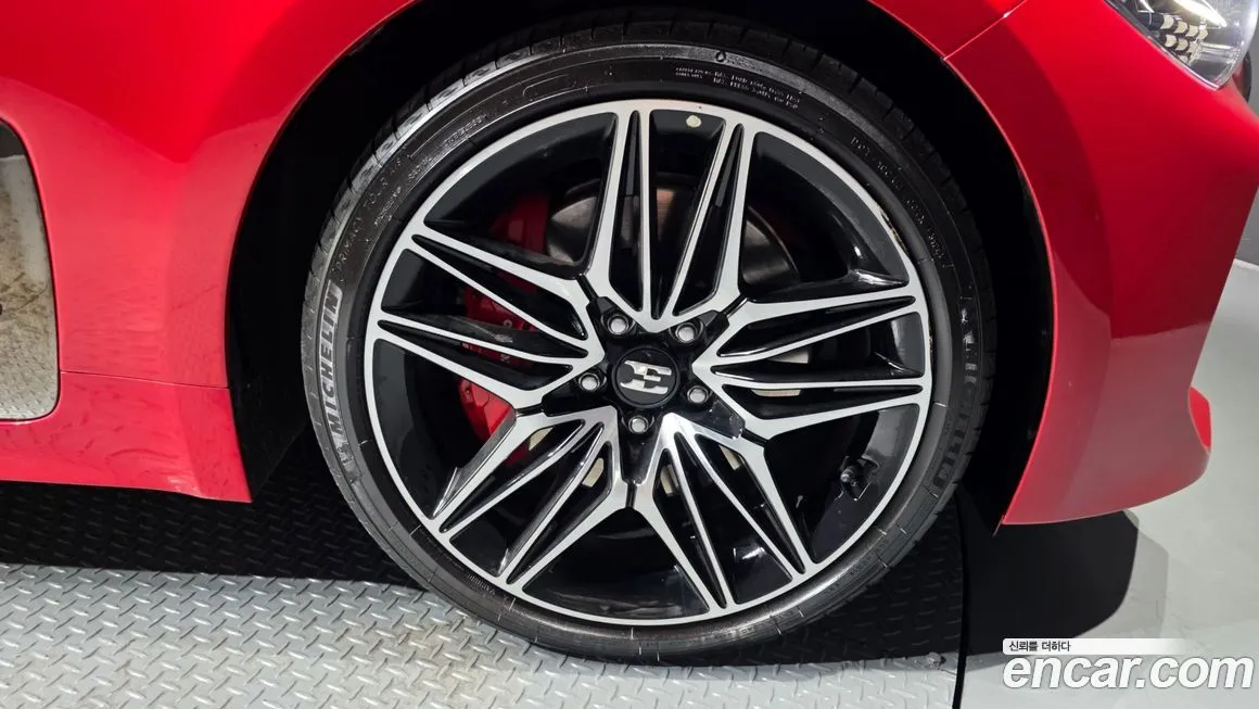 Kia Stinger — фото 9