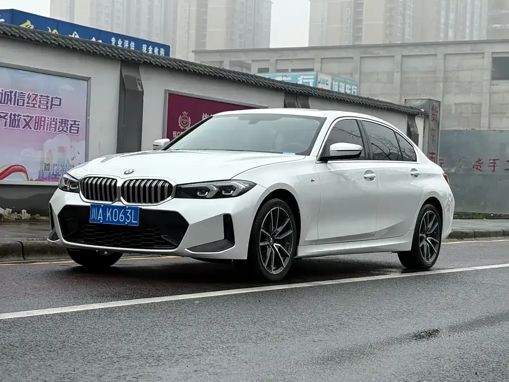 BMW 3 Series — фото 1