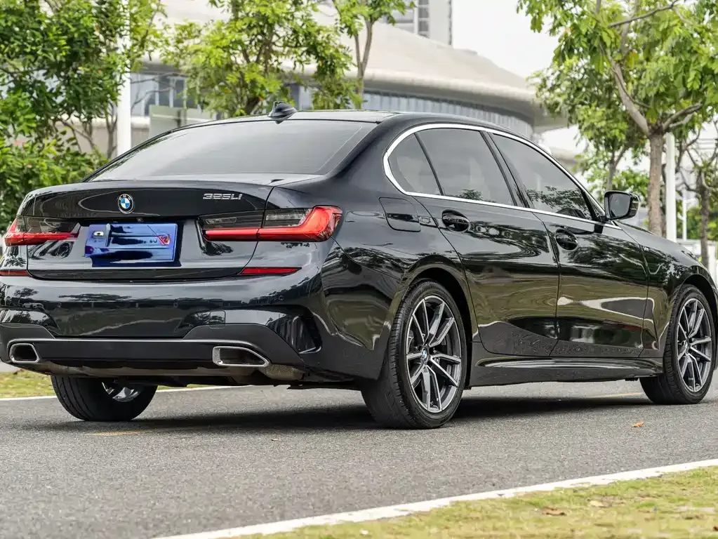 BMW 3 Series — фото 10