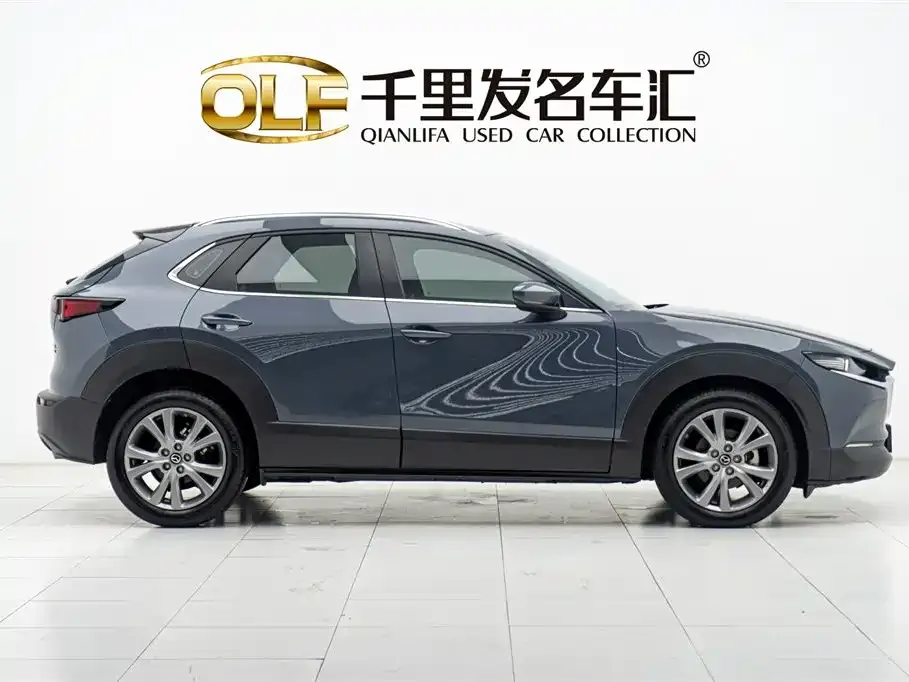 Mazda CX-30 — фото 8