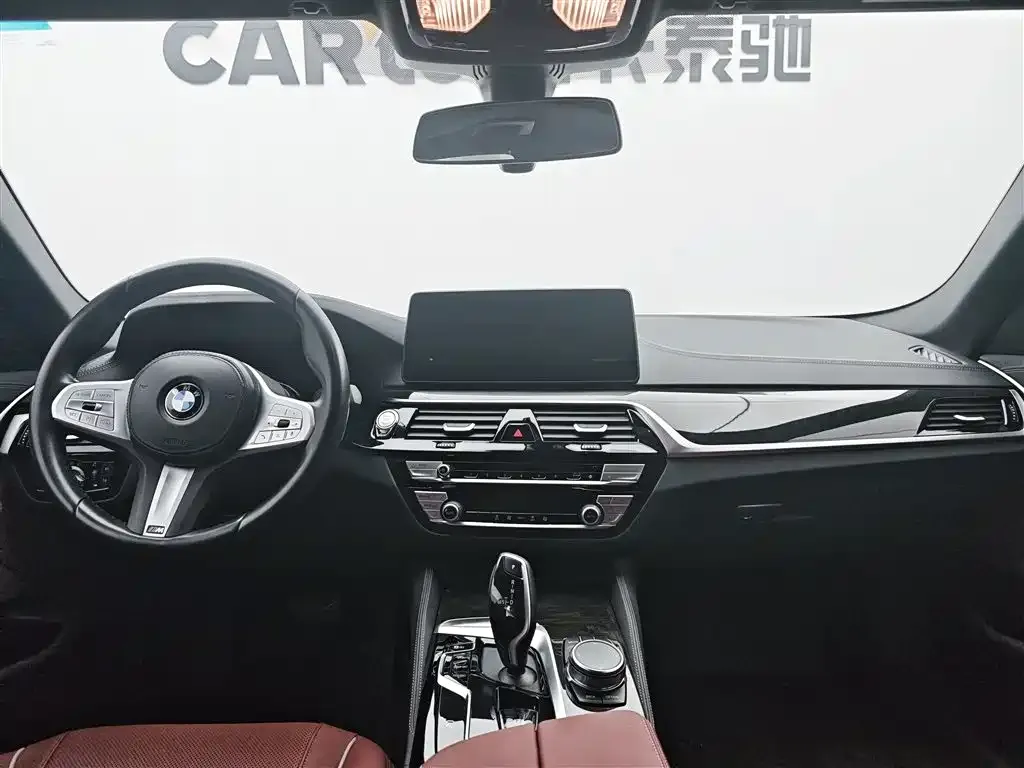 BMW 5 Series — фото 6