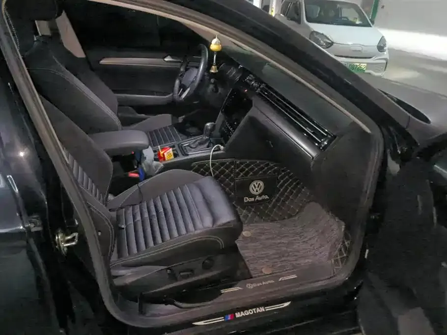 Volkswagen Magotan 2021 из CN, фото 6
