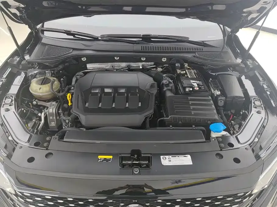 Volkswagen Passat — фото 10