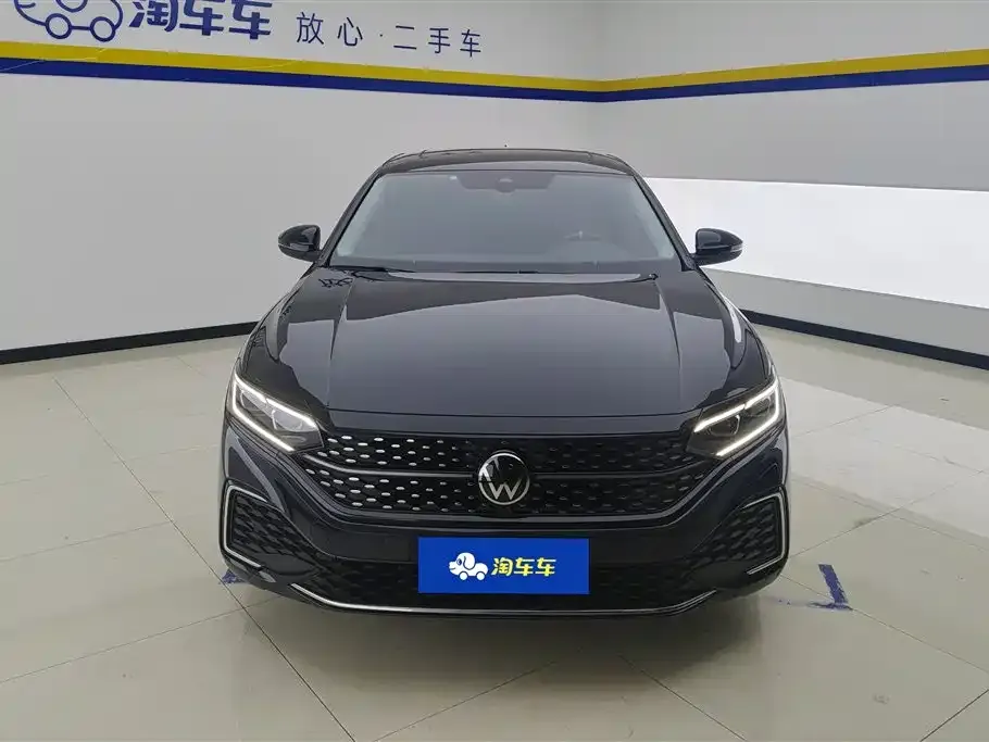 Volkswagen Passat — фото 4