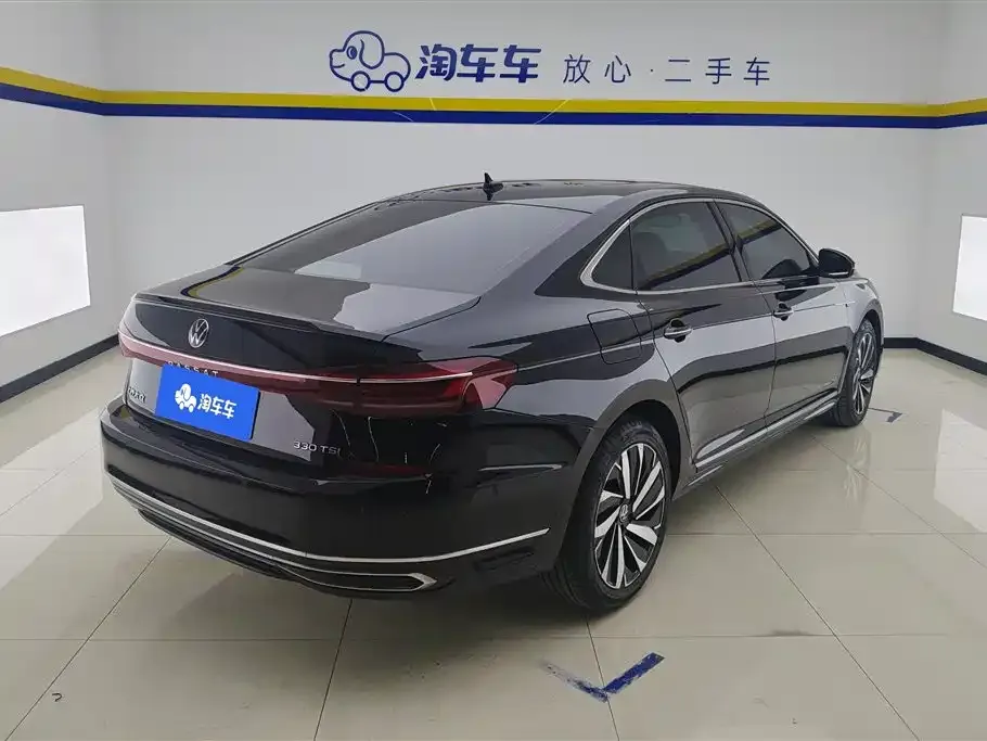 Volkswagen Passat — фото 2