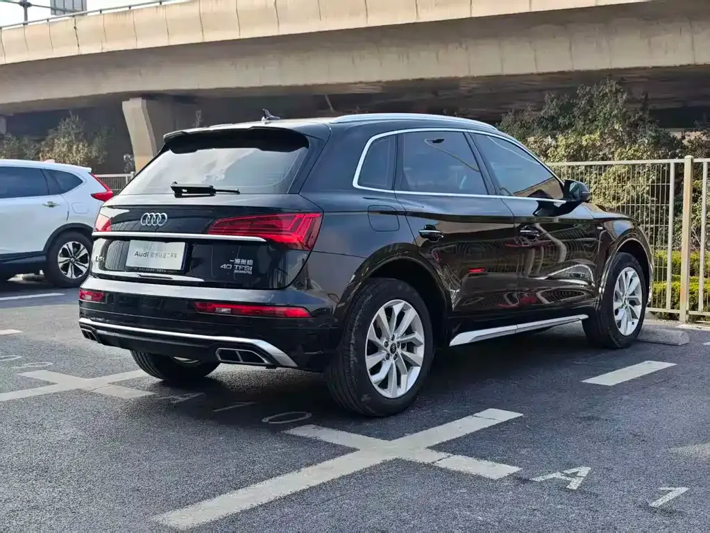 Audi Q5L 2022 из CN, фото 8
