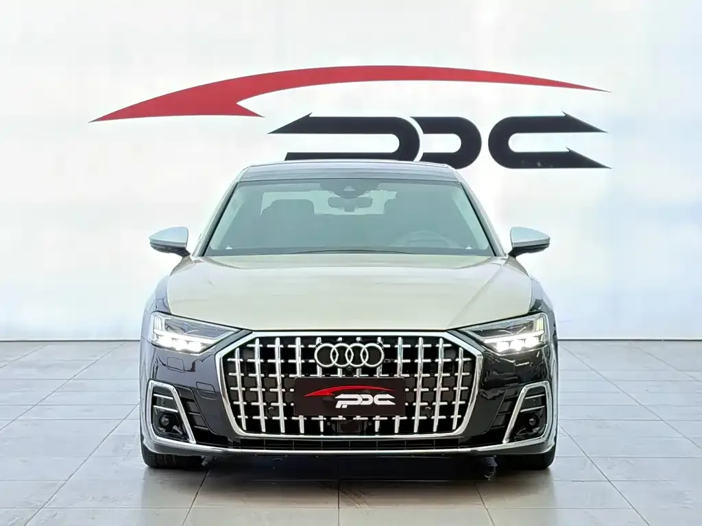 Audi A8 — фото 9