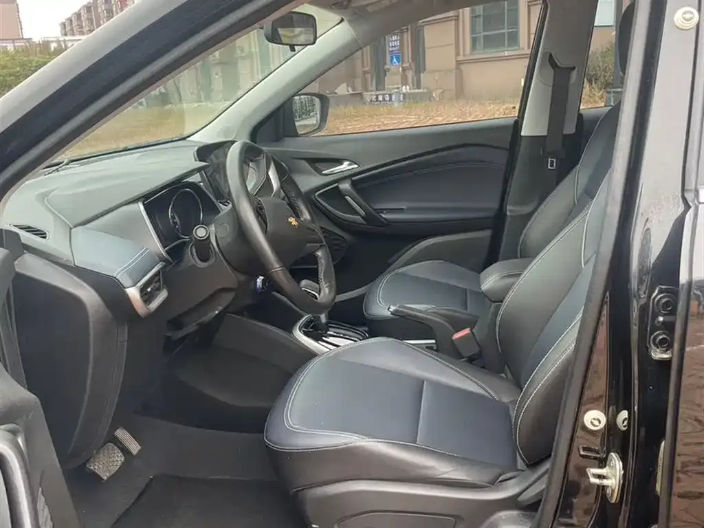 Chevrolet Trax 2022 из CN, фото 4