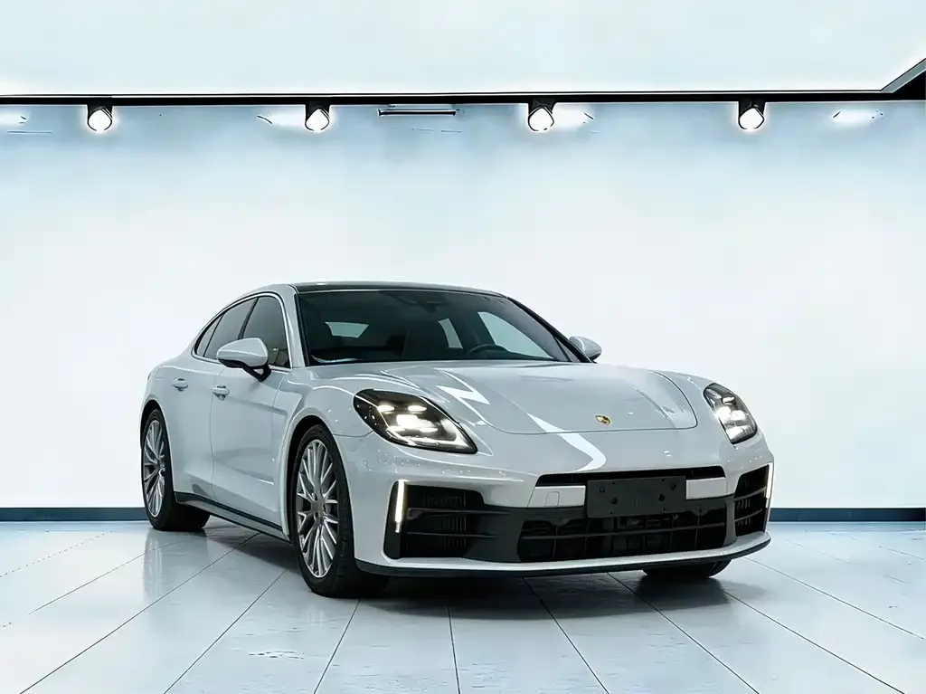 Porsche Panamera — фото 10