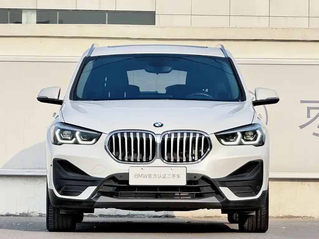 BMW X1 — фото 3
