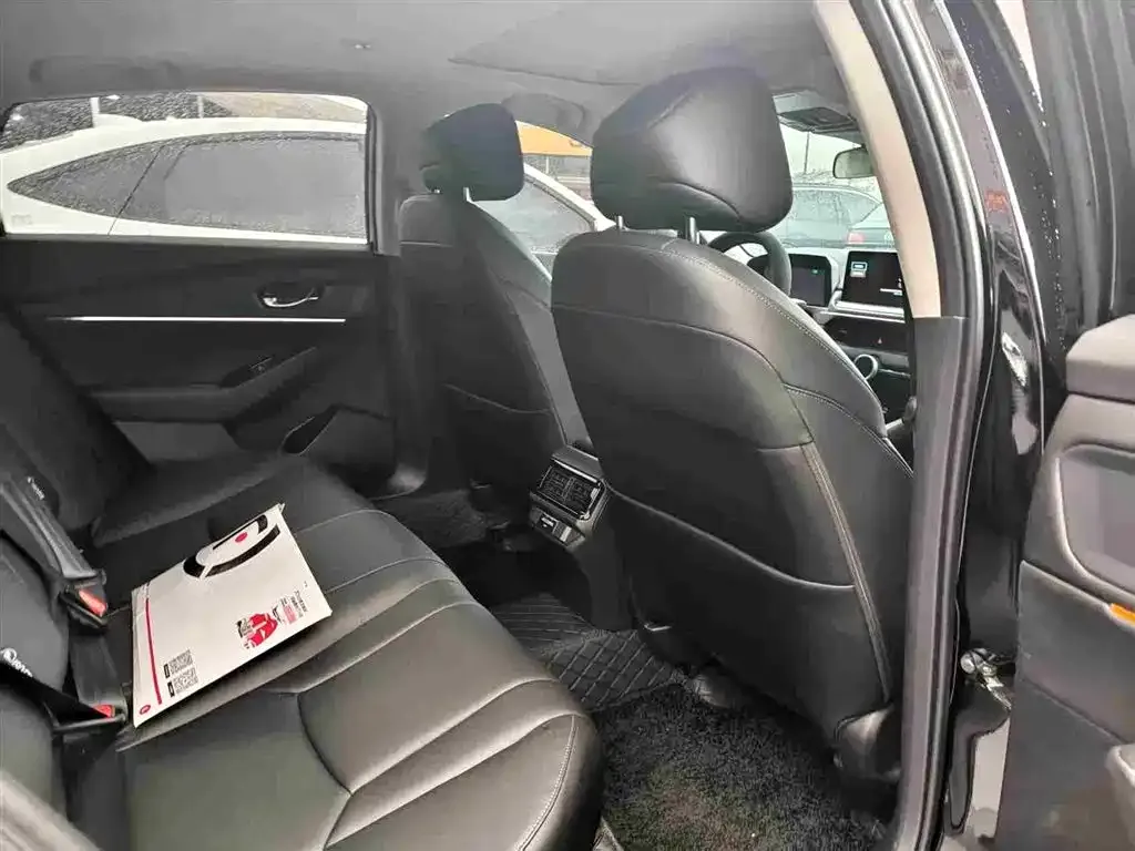 Honda Accord 2025 из CN, фото 8