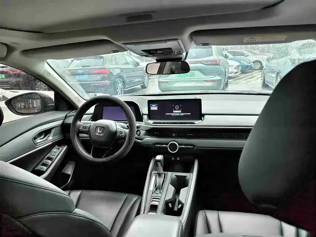 Honda Accord 2025 из CN, фото 4