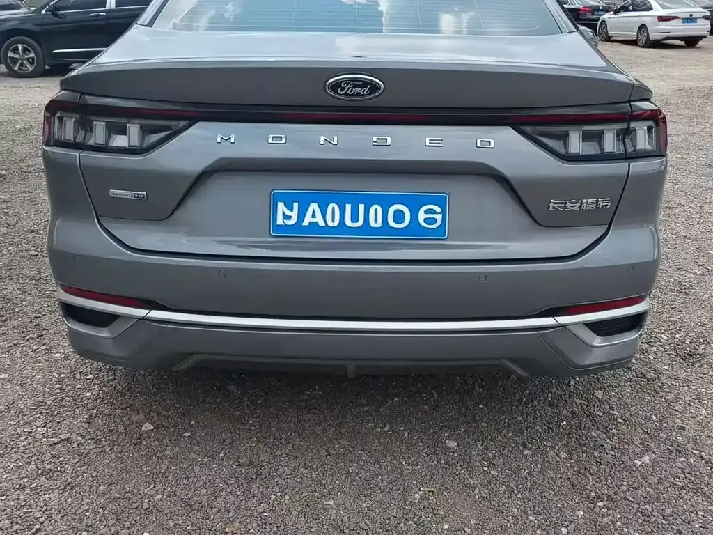 Ford Mondeo 2023 из CN, фото 4