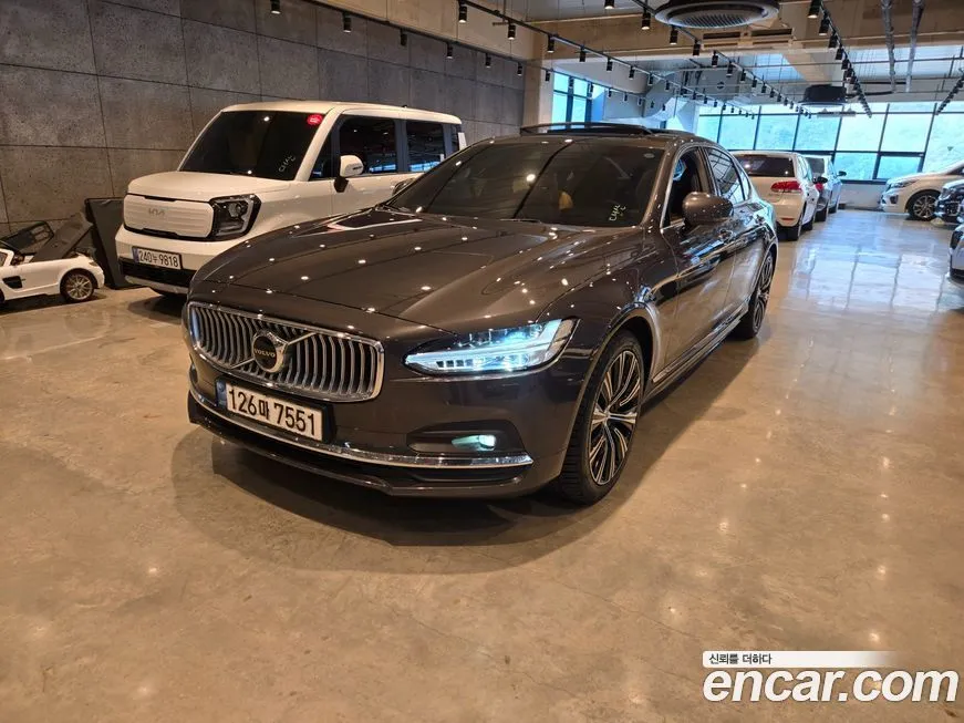 Volvo S90 2021 из KR, фото 1