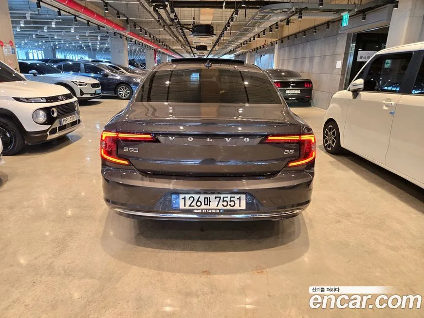 Volvo S90 2021 из KR, фото 6