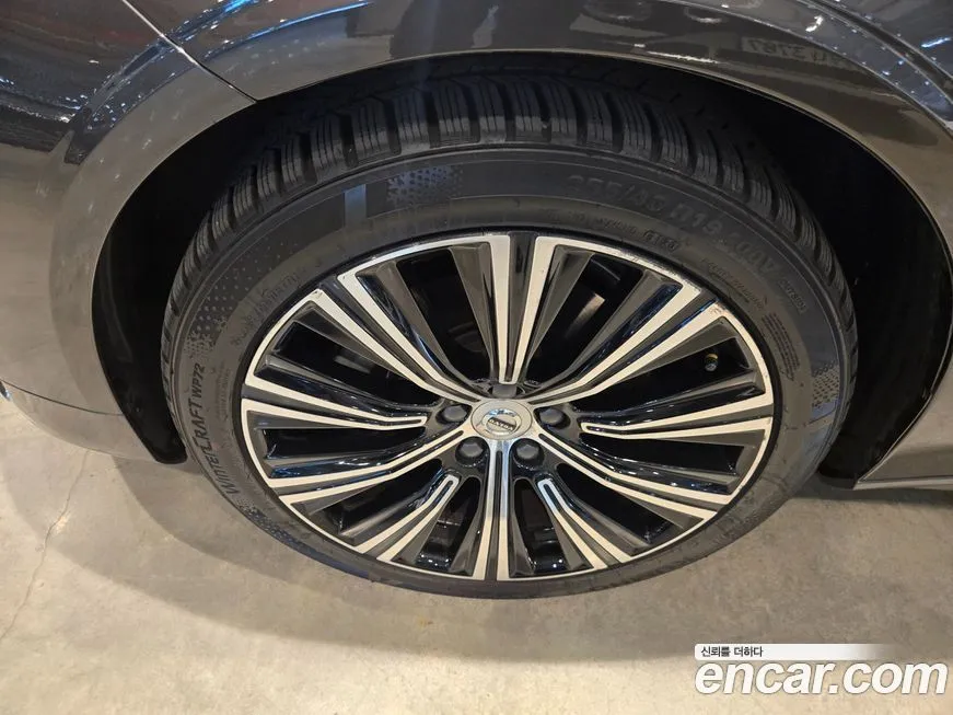 Volvo S90 2021 из KR, фото 3