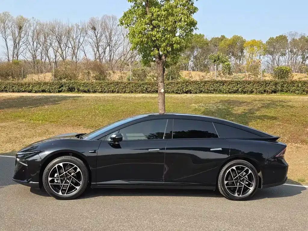 XPeng P7+ 2024 из CN, фото 9