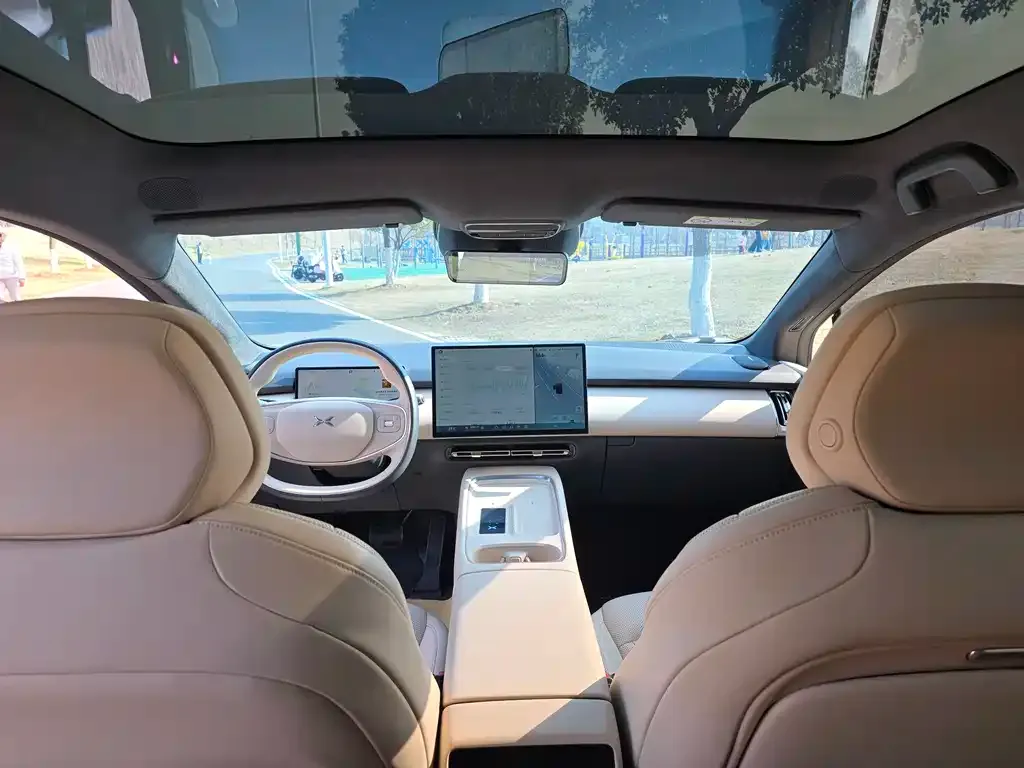 XPeng P7+ 2024 из CN, фото 4