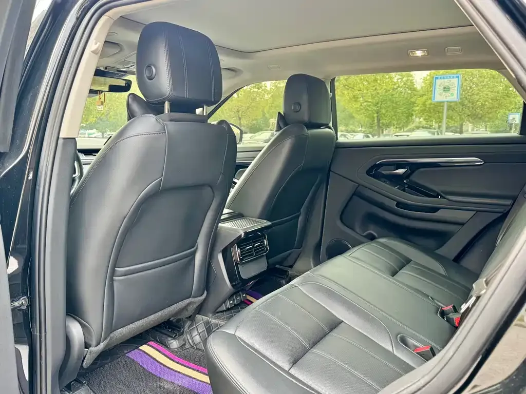 Land Rover Evoque — фото 6