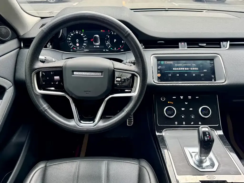 Land Rover Evoque — фото 5
