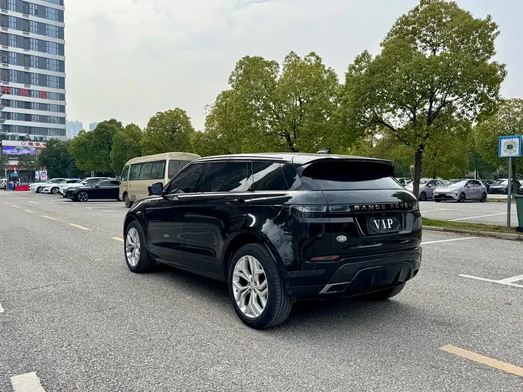 Land Rover Evoque — фото 9