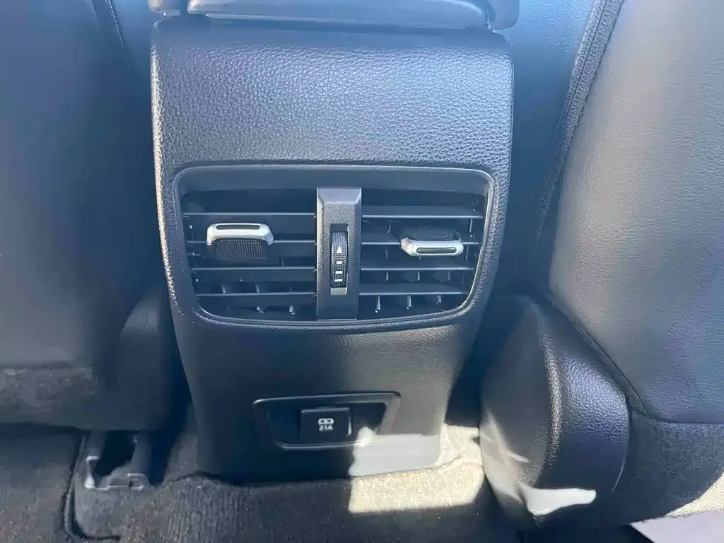 Toyota Levin 2023 из CN, фото 5