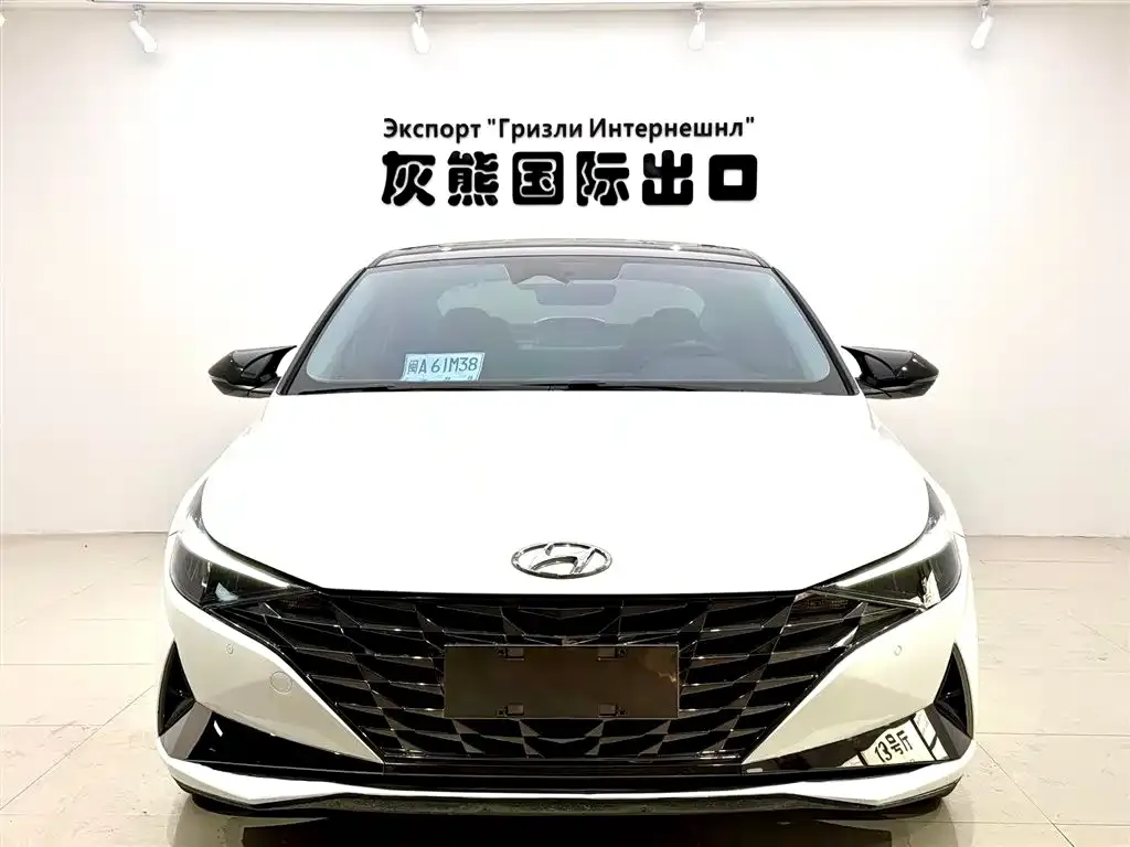Hyundai Elantra — фото 5