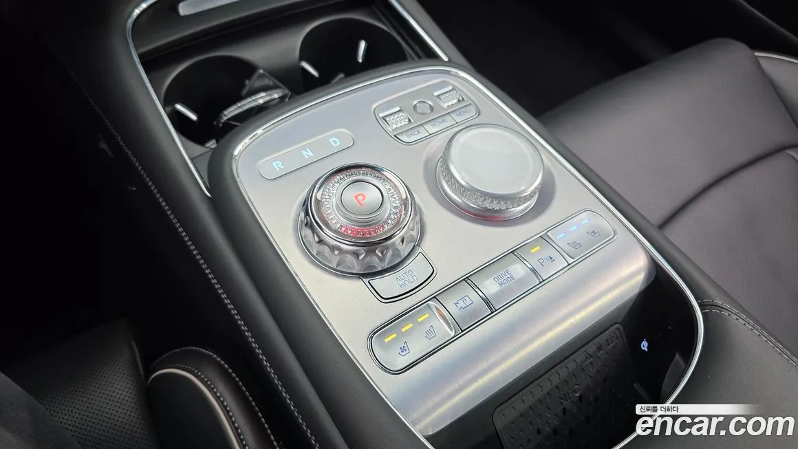 Genesis G90 2025 из KR, фото 8