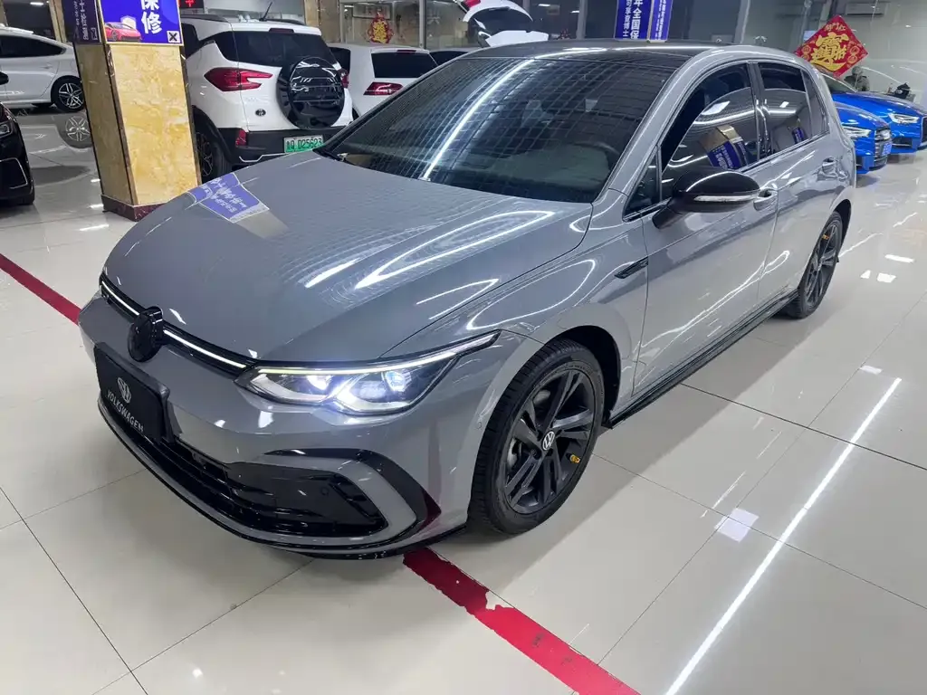 Volkswagen Golf 2022 из CN, фото 1