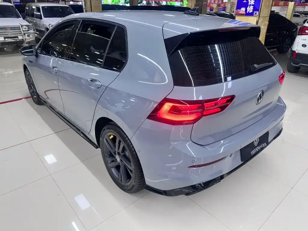 Volkswagen Golf 2022 из CN, фото 6