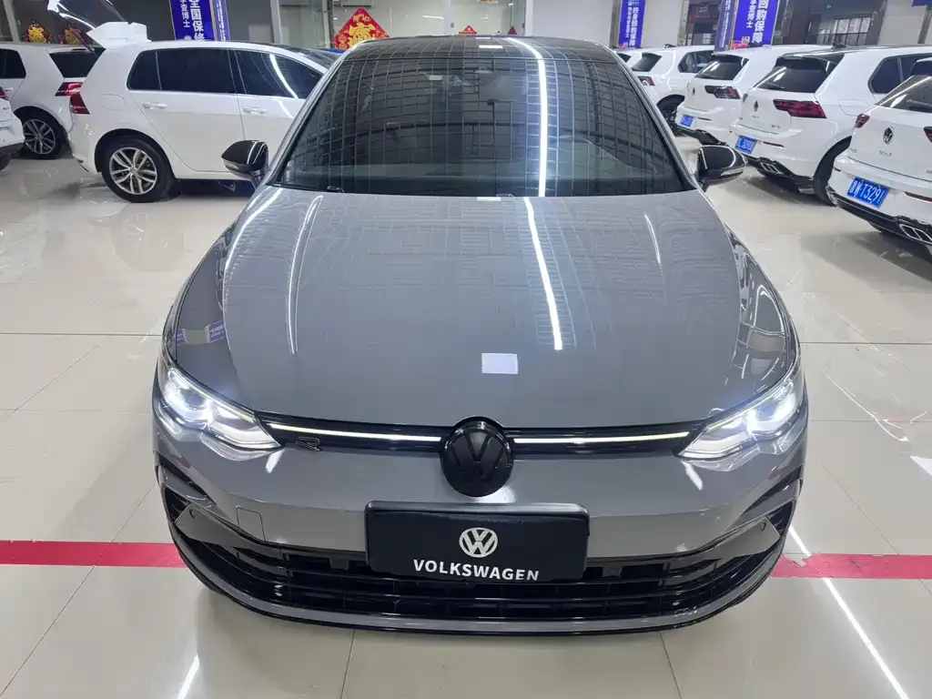 Volkswagen Golf 2022 из CN, фото 10