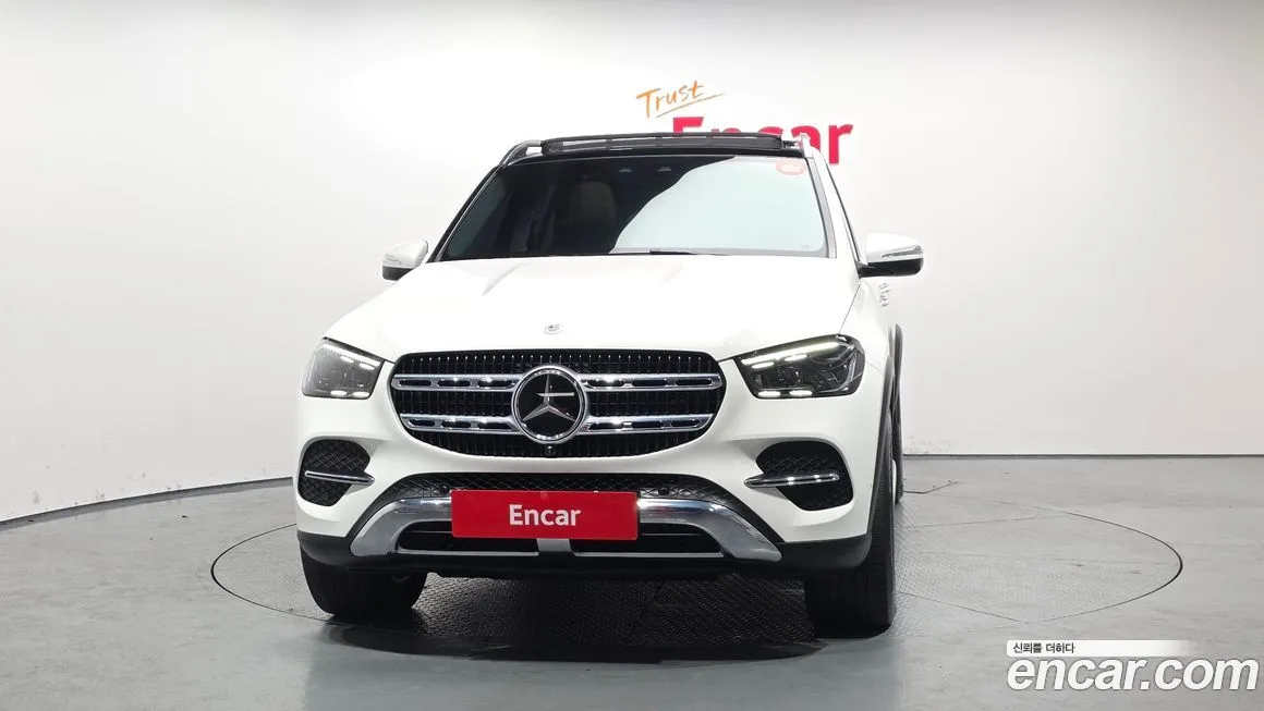 Mercedes-Benz GLE-Class — фото 3