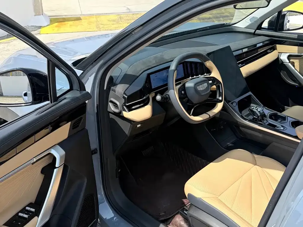 Geely Boyue L 2023 из CN, фото 5