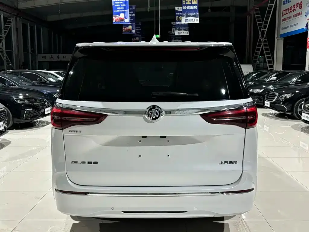 Buick GL8 2022 из CN, фото 6