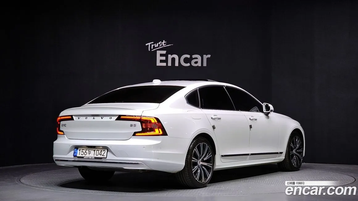 Volvo S90 2022 из KR, фото 9