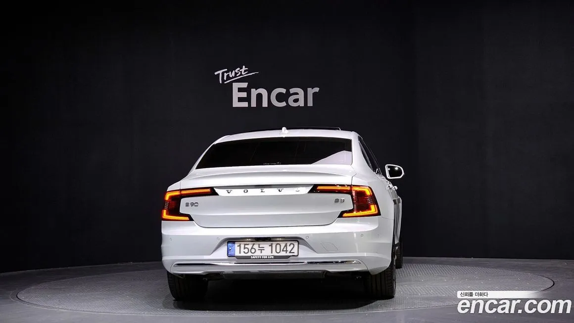 Volvo S90 2022 из KR, фото 10