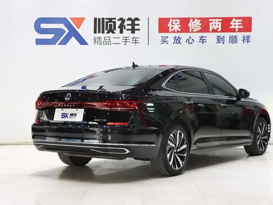 Volkswagen Passat — фото 6