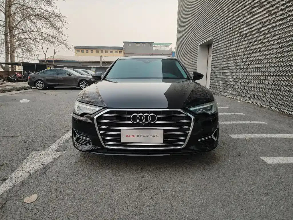 Audi A6L 2023 из CN, фото 4