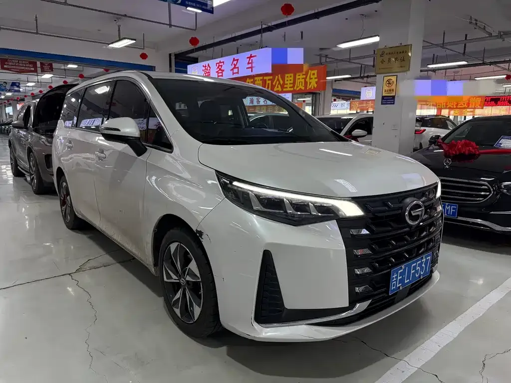 GAC Motor Trumpchi M6 — фото 4