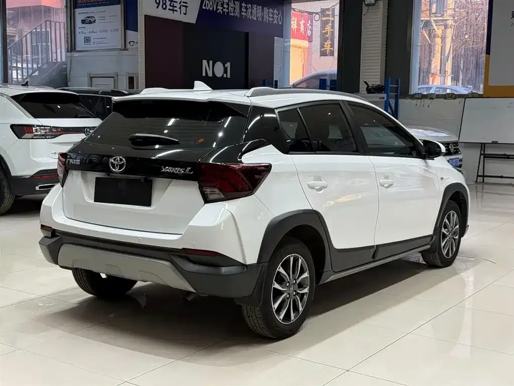 Toyota Yaris L 2023 из CN, фото 8