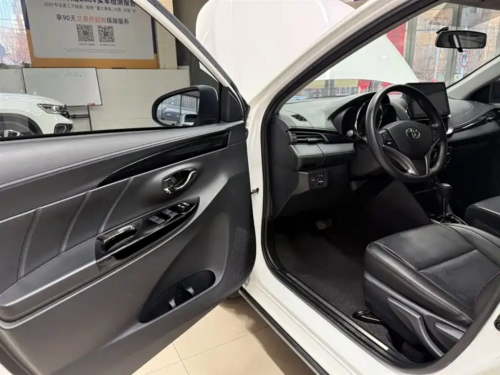 Toyota Yaris L 2023 из CN, фото 4