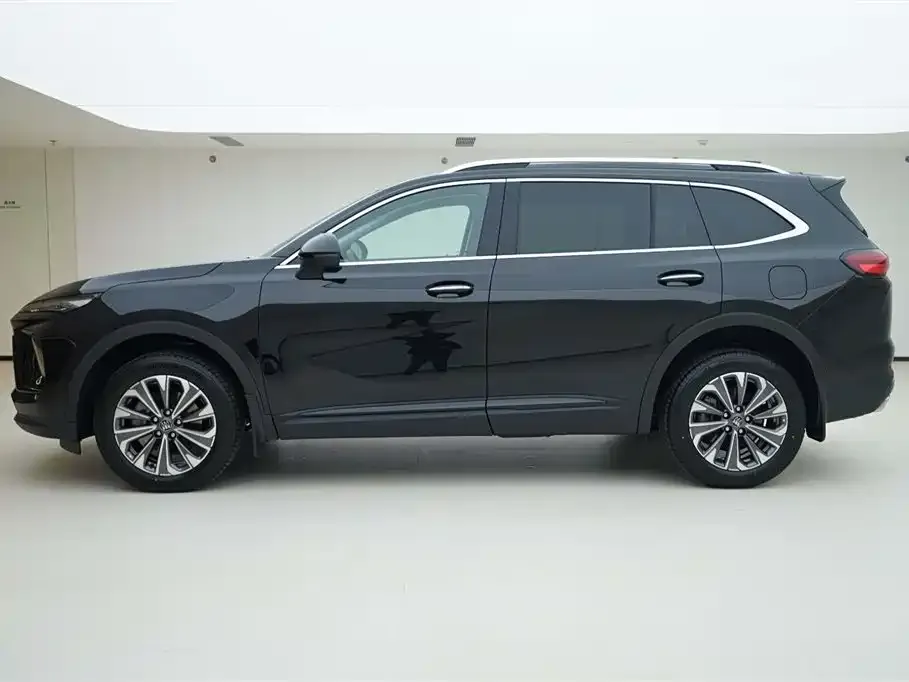 Buick Envision Plus — фото 4
